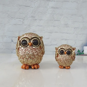 MajesticOwl – Handcrafted Owl Figurines with Feather Accents