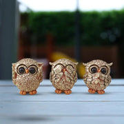 MajesticOwl – Handcrafted Owl Figurines with Feather Accents