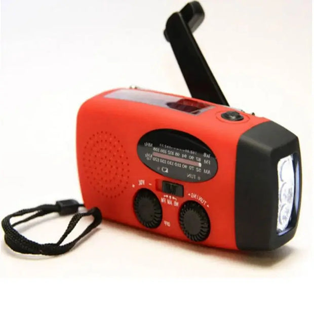 SurvivorMax – All-in-One Solar Emergency Radio with LED and Charging