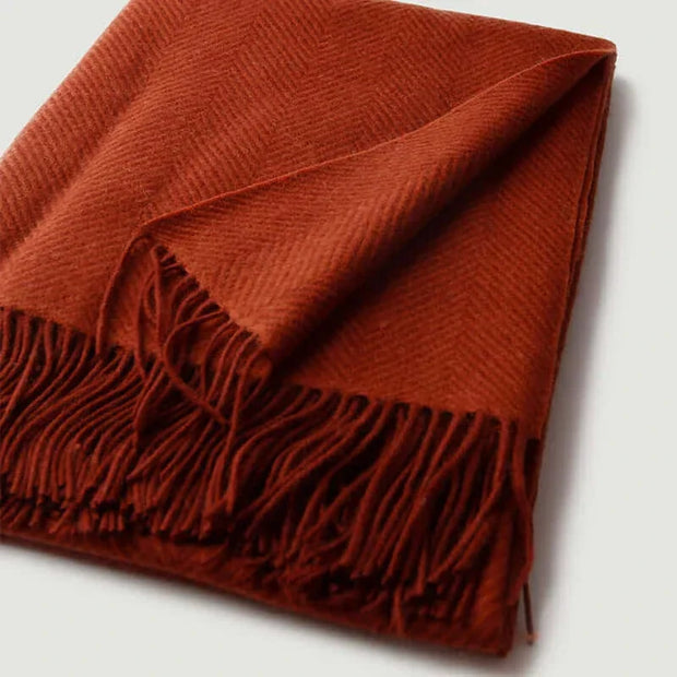 PureWarmth – Soft Wool Throw with Classic Fringes