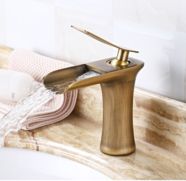 AquaCascade – Modern Waterfall Bathroom Faucet